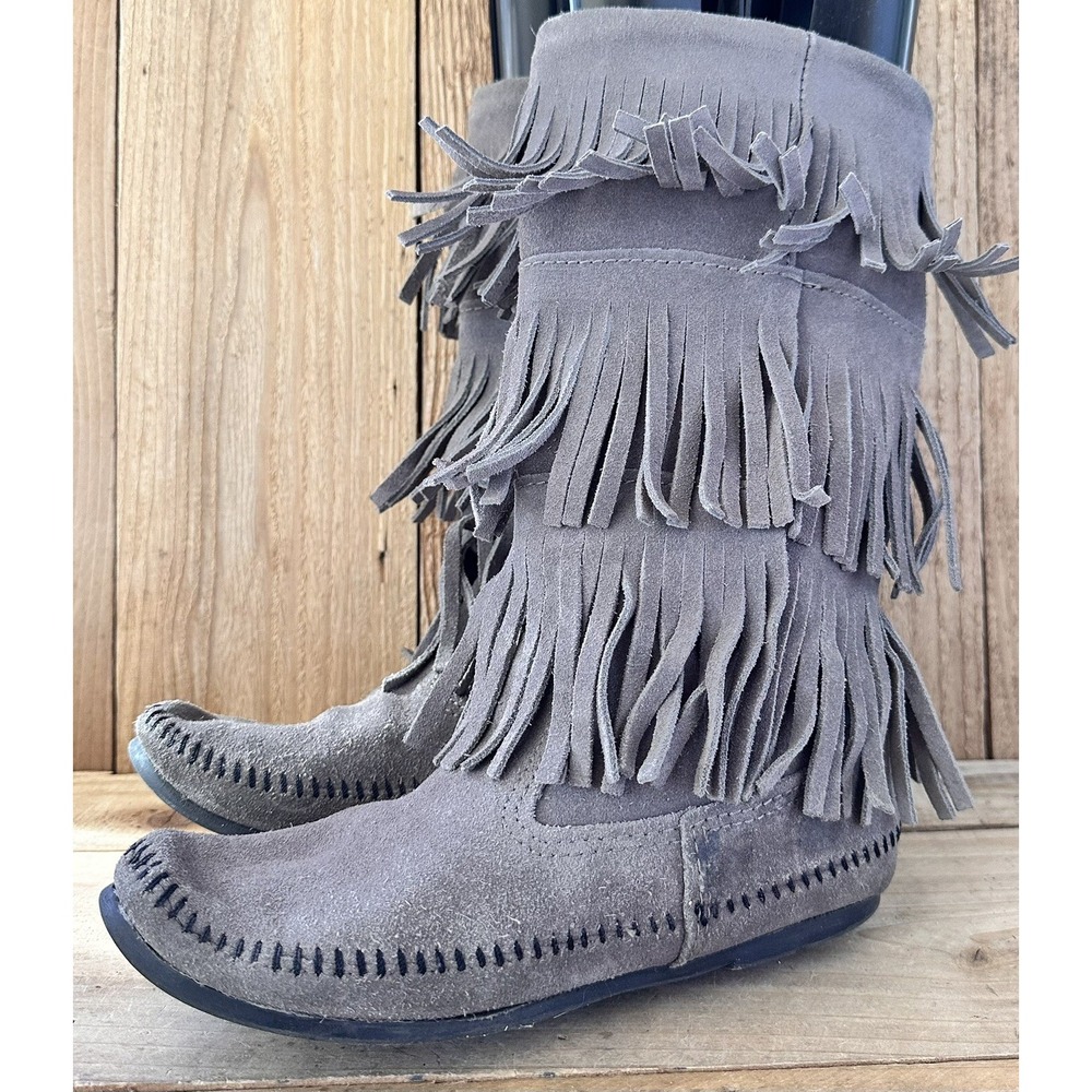Minnetonka Fringe Moccasin Tall Boots Hippie Grunge Women's Size 8 Brown